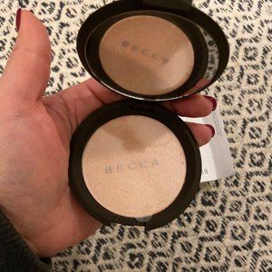 BECCA Cosmetics Shimmering Skin Perfector® Pressed